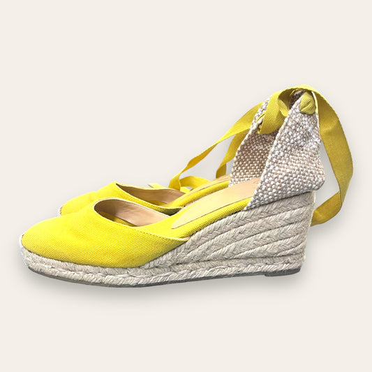 Yellow Wedges by Castaner